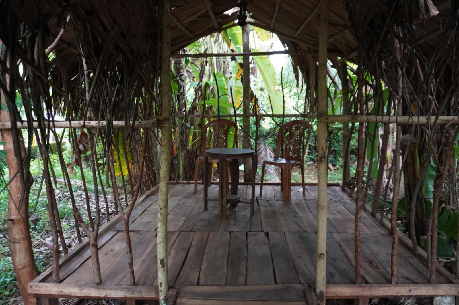 Coconut Tree House Hotel Udawalawe Exterior photo